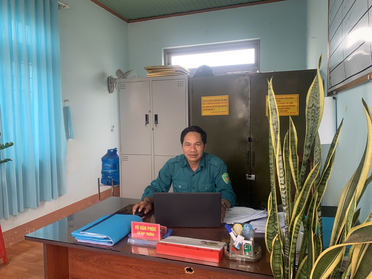 Người chỉ huy Trưởng quân sự xã gương mẫu, trách nhiệm